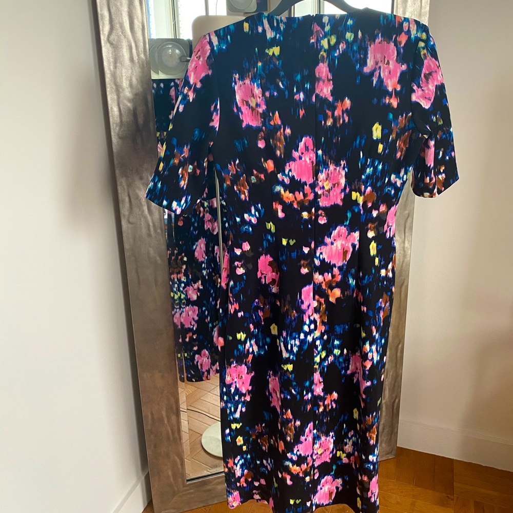 Maggy London Sheath Flower Dress